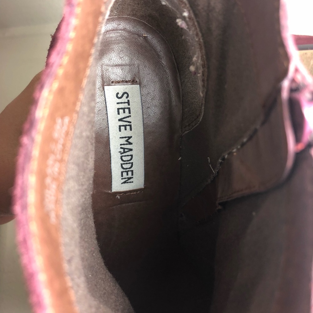 Steve Madden Maroon Booties - Picture 8 of 8